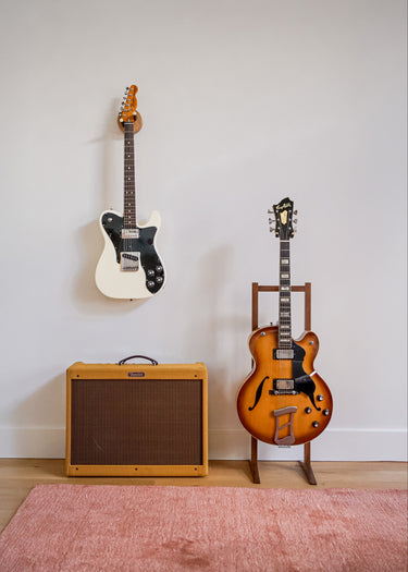 Guitar Stands & HAngers
